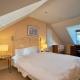 Quiet 1-Bed Flat with Parking Near Airport Long Term, Cudham - Fotografie 1
