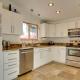 Bright Phoenix Home with Pool and Backyard Oasis!, フェニックス - 写真 7