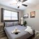 Lux Modern Getaway ATT Stadium Views King Bed, アーリントン - 写真 9