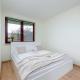 Żeromskiego Bright Apartment Near the Beach in Świnoujście by Noclegi Renters, シフィノウイシチェ - 写真 2