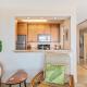 Stunning ocean view 2 bedroom Steps from beach, 基黑 - 照片 4