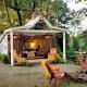 Unique Repurposed Barn near Niles for Glamping in Michigan, Niles - 写真 1
